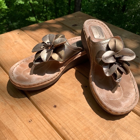 Clarks Shoes - CLARKS ARTISAN PLATINUM LATIN SAMBA SANDALS SZ 8